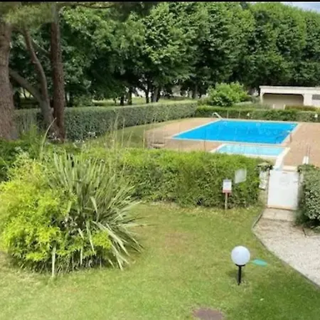 Du Port Avec Terrasse, Parking Privatif, Piscine Dans Résidence , Wifi, Ménage Compris * Andernos-les-Bains