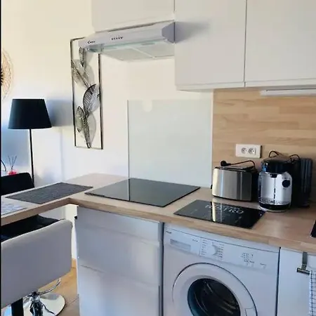 Du Port Avec Terrasse, Parking Privatif, Piscine Dans Résidence , Wifi, Ménage Compris * Andernos-les-Bains