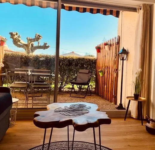 Nala Avec Terrasse, Parking Privatif, Piscine Dans , Wifi, Menage Compris Lejlighed